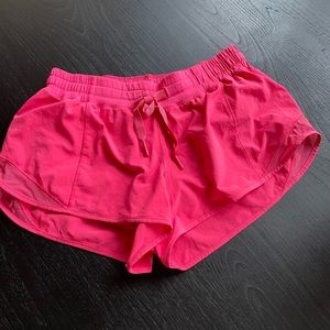 Lululemon Hotty Hot short, pink color, 2.5” inseam